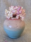 Liten vase i pasteller thumbnail