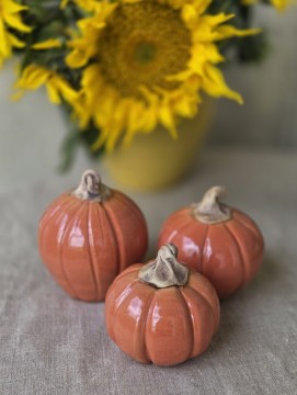 Gresskar - oransje - stor