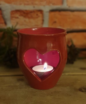 Rød lysholder med hjerte