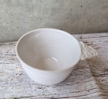 Skål med hank - hvit